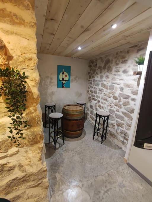 Appartement Cosy 2/4 Personnes La Roquebrussanne Eksteriør billede