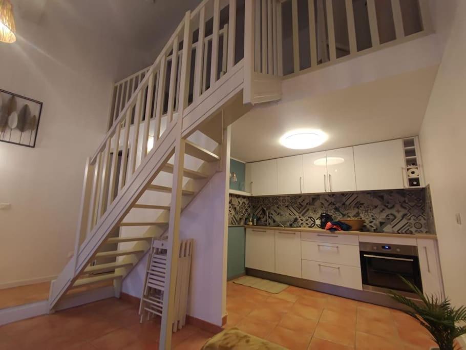 Appartement Cosy 2/4 Personnes La Roquebrussanne Eksteriør billede